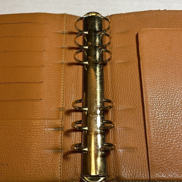 Vintage Leather Planner Cover - Picture 7 of 8